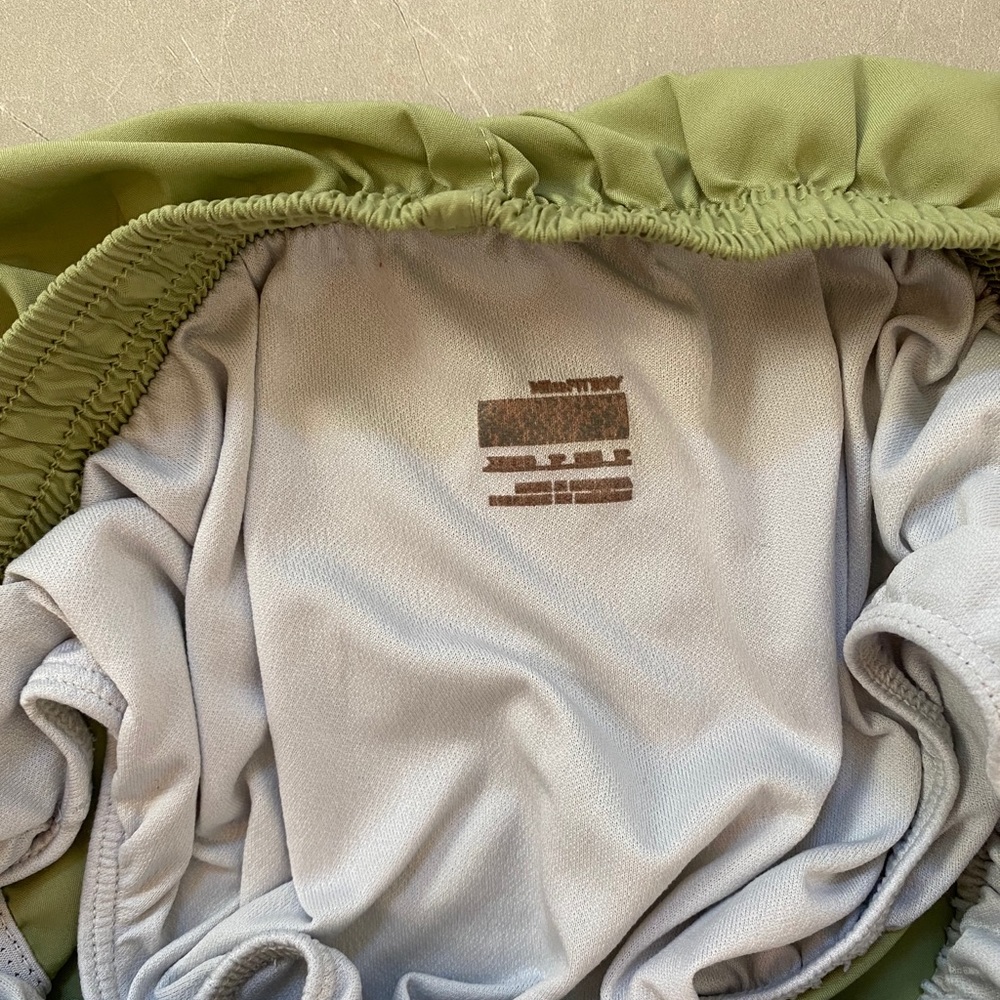 Olive a green Nike running shorts - Picture 4 of 6